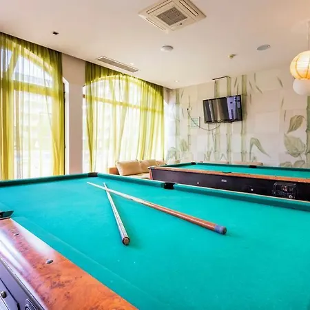 Apartcomplex Royal Sun Appart hôtel 3*